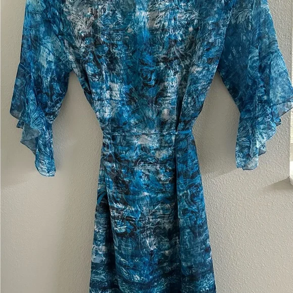 Elie Tahari Dress Rayna Blue Floral Sheer with black liner shell Size 8 NWT - Picture 9 of 12